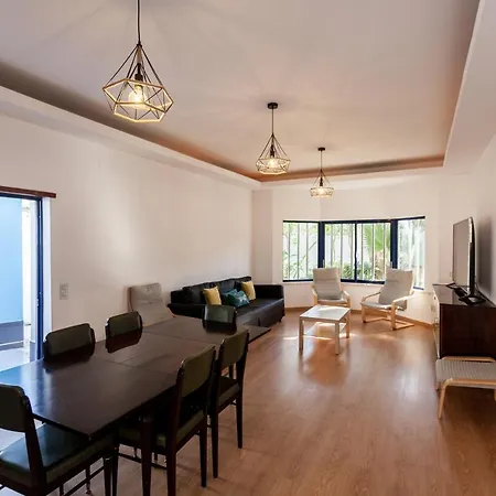 Сasa de vacaciones Flh Caparica Town House With Pool