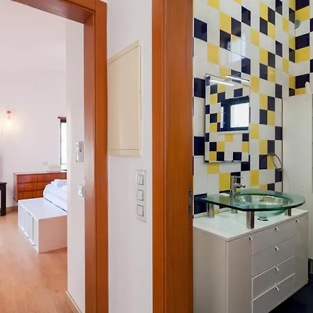 Flh Caparica Town House With Pool Holiday home Costa da Caparica