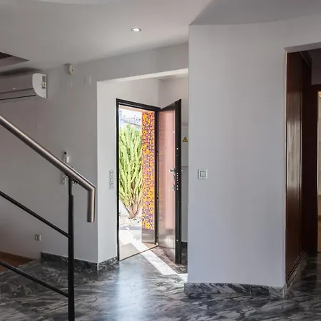 Holiday home Flh Caparica Town House With Pool Costa da Caparica